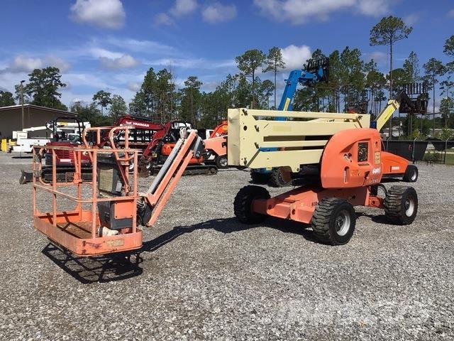 JLG 450AJ Piattaforme a braccio articolato