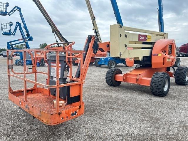 JLG 450AJ Piattaforme a braccio articolato
