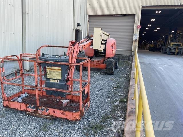 JLG 450AJ Piattaforme a braccio articolato