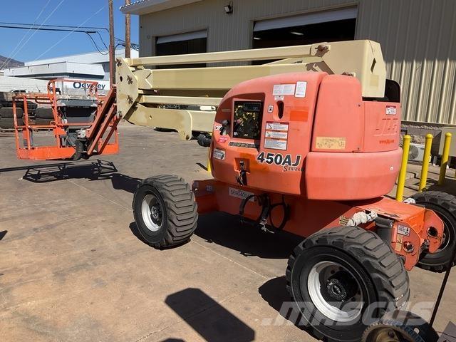 JLG 450AJ Piattaforme a braccio articolato
