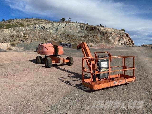 JLG 460SJ Piattaforme a braccio articolato