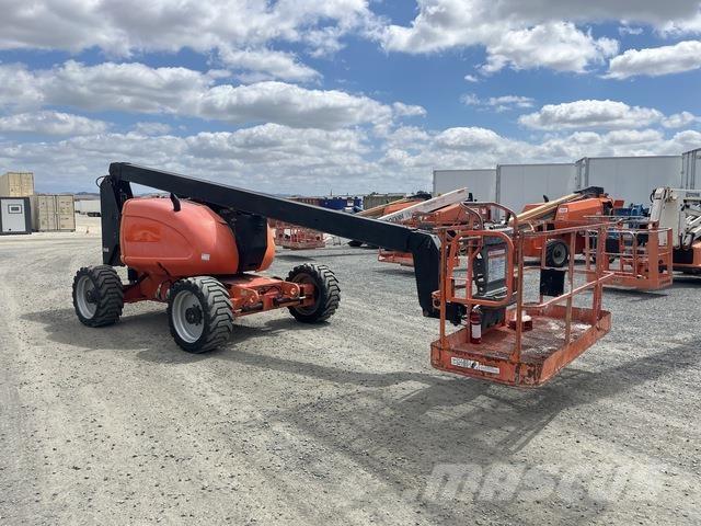 JLG 600A Piattaforme a braccio articolato