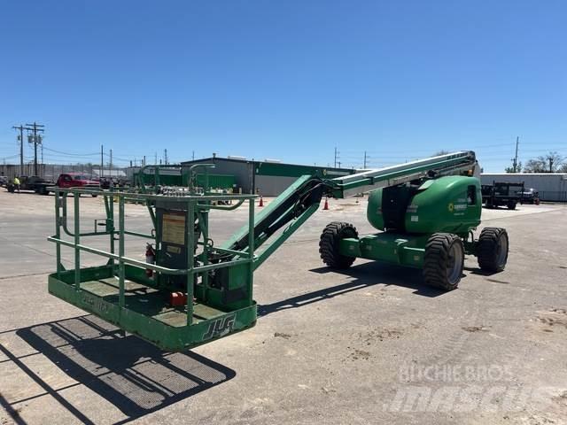JLG 600AJ Piattaforme a braccio articolato