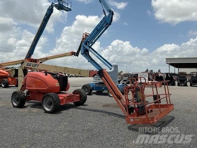 JLG 600AJ Piattaforme a braccio articolato