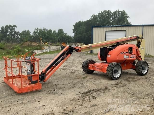 JLG 600AJ Piattaforme a braccio articolato