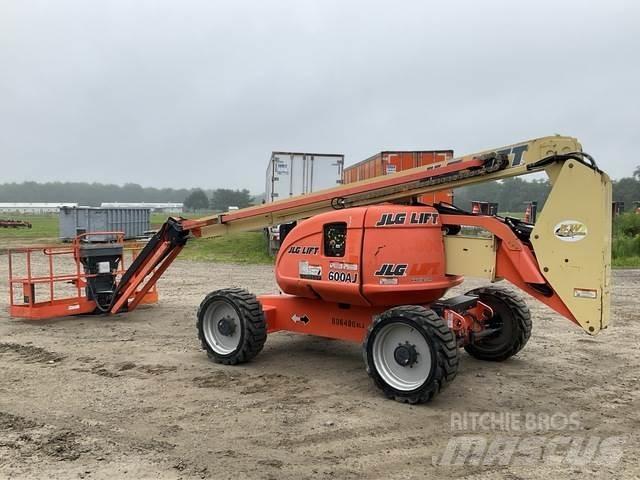 JLG 600AJ Piattaforme a braccio articolato