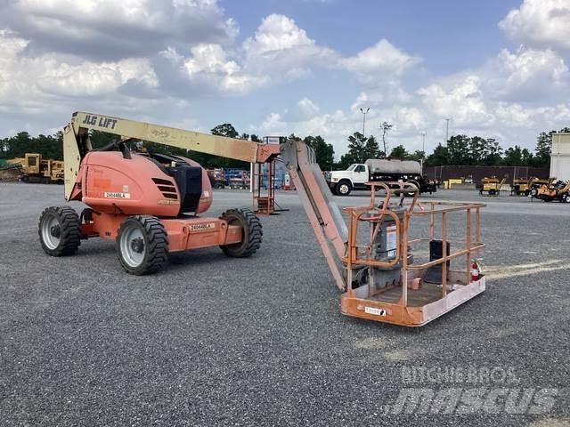 JLG 600AJ Piattaforme a braccio articolato