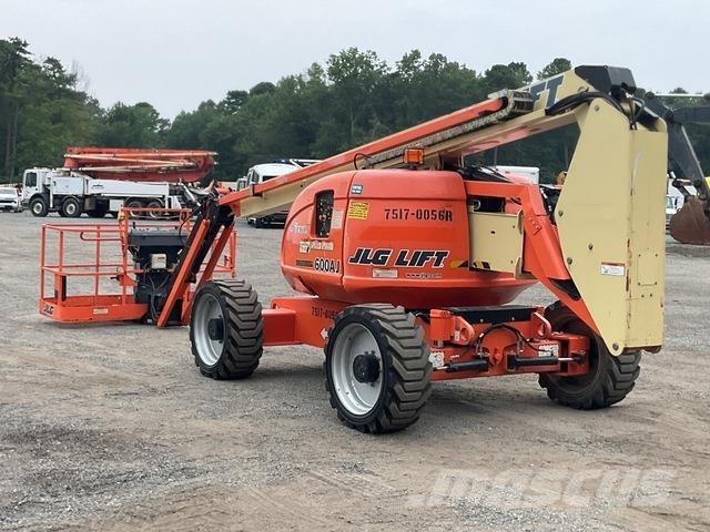 JLG 600AJ Piattaforme a braccio articolato
