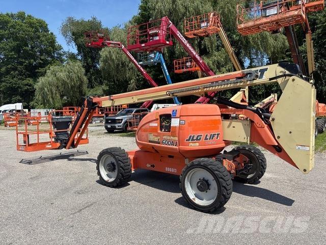 JLG 600AJ Piattaforme a braccio articolato
