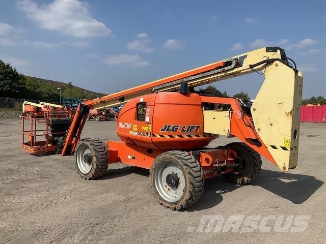JLG 600AJ Piattaforme a braccio articolato