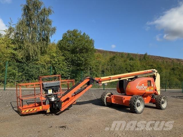 JLG 600AJ Piattaforme a braccio articolato