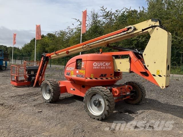 JLG 600AJ Piattaforme a braccio articolato