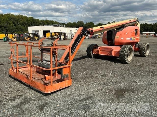 JLG 600AJ Piattaforme a braccio articolato