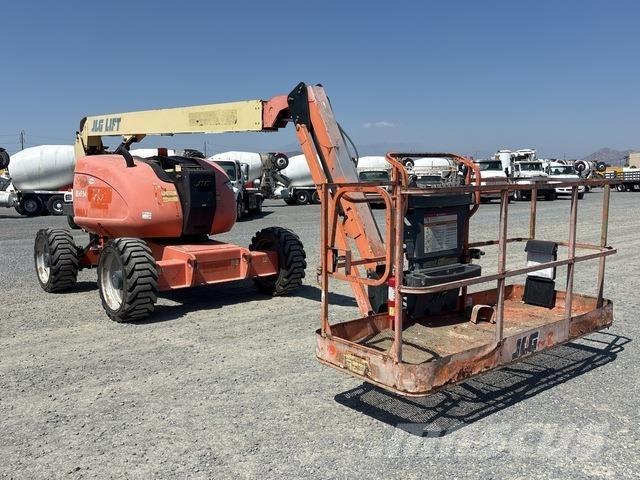 JLG 600AJ Piattaforme a braccio articolato