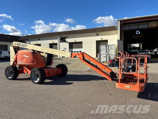 JLG 600AJ Piattaforme a braccio articolato
