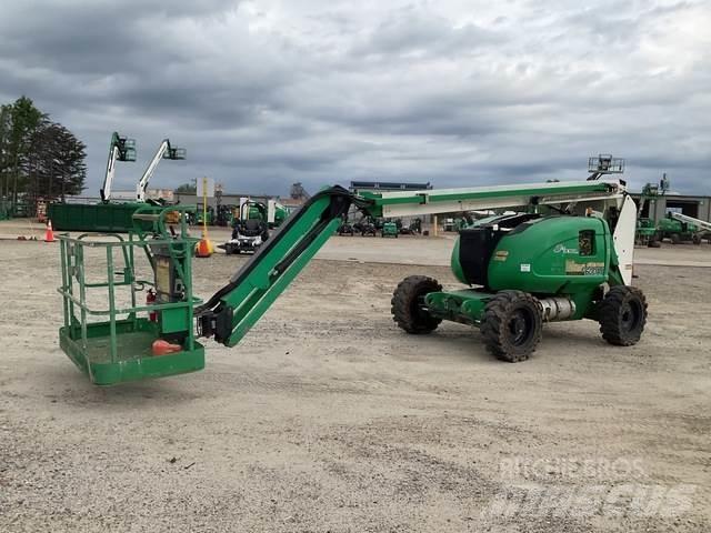JLG 600AJN Piattaforme a braccio articolato