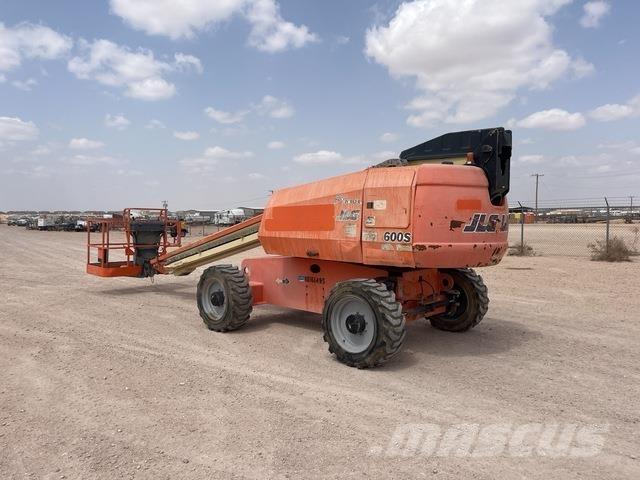 JLG 600S Piattaforme a braccio telescopico