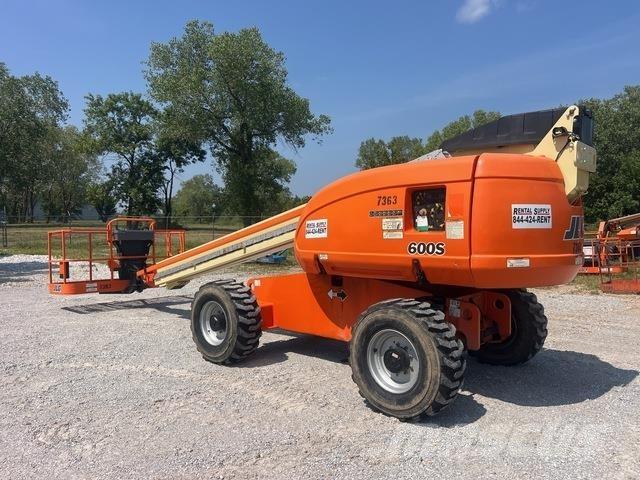 JLG 600S Piattaforme a braccio telescopico