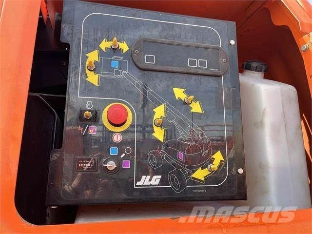 JLG 600S Piattaforme a braccio telescopico