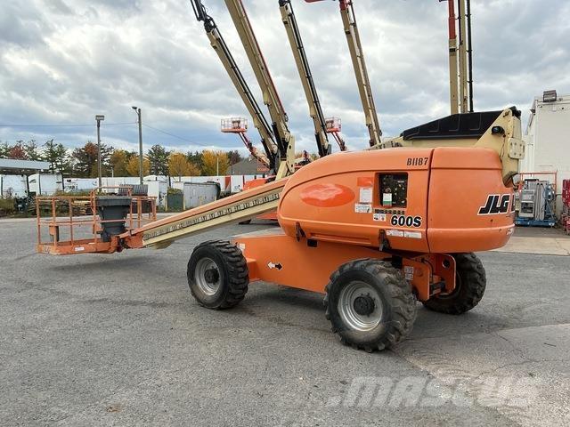 JLG 600S Piattaforme a braccio telescopico
