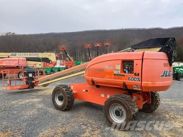 JLG 600S Piattaforme a braccio telescopico