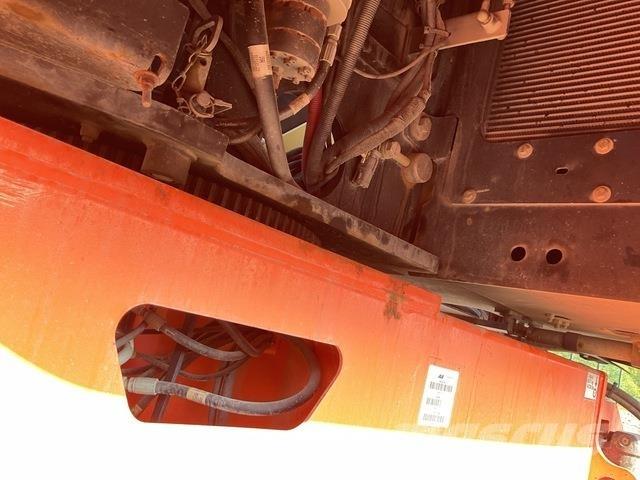 JLG 660SJ Piattaforme a braccio telescopico