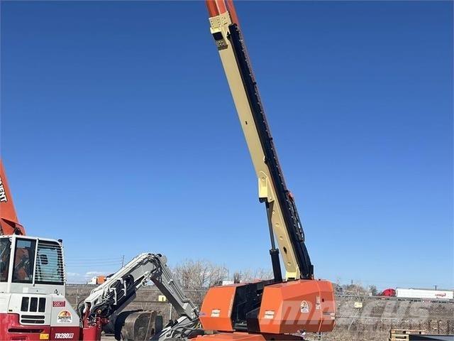 JLG 660SJ Piattaforme a braccio telescopico