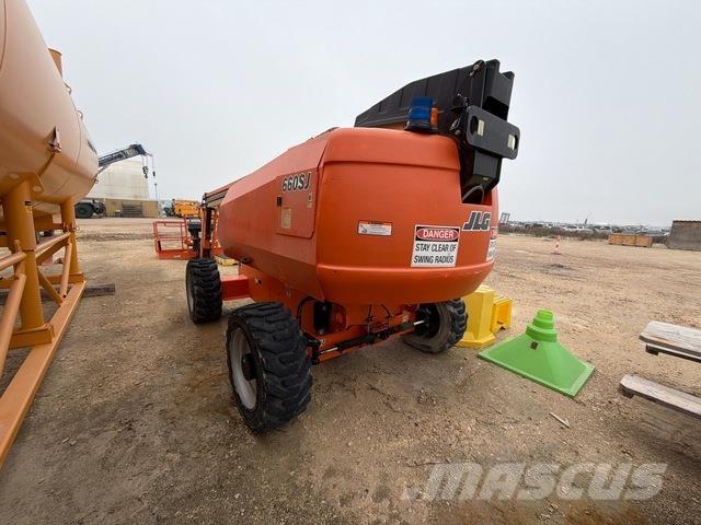 JLG 660SJ Piattaforme a braccio telescopico