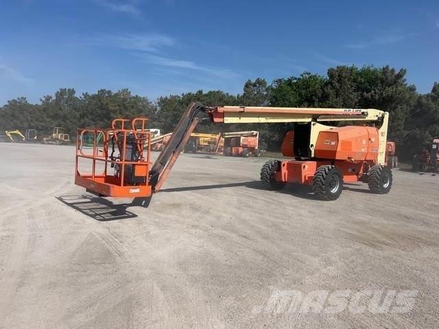 JLG 800AJ Piattaforme a braccio telescopico