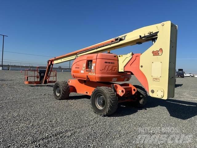 JLG 800AJ Piattaforme a braccio articolato