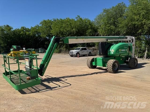 JLG 800AJ Piattaforme a braccio articolato