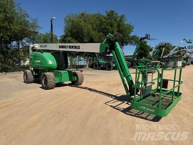 JLG 800AJ Piattaforme a braccio articolato