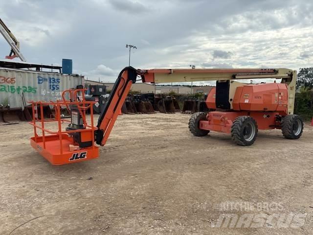 JLG 800AJ Piattaforme a braccio articolato