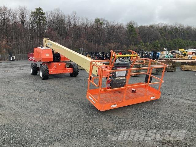 JLG 800S Piattaforme a braccio telescopico