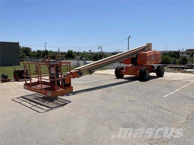 JLG 800S Piattaforme a braccio telescopico