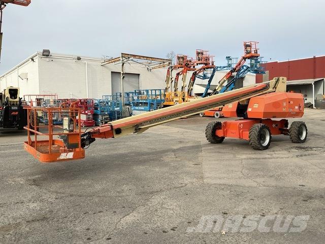 JLG 800S Piattaforme a braccio telescopico