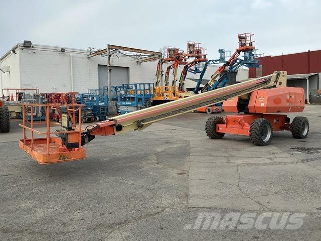 JLG 800S Piattaforme a braccio telescopico