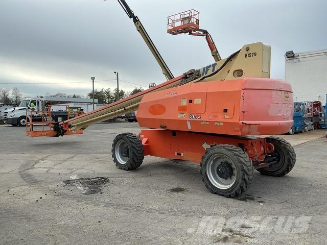 JLG 800S Piattaforme a braccio telescopico