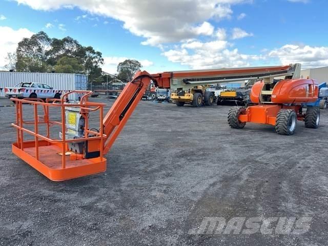 JLG 860SJ Piattaforme a braccio telescopico