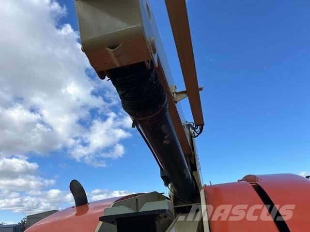 JLG 860SJ Piattaforme a braccio telescopico