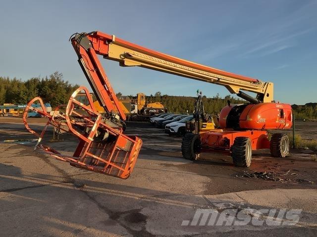 JLG 860SJ Piattaforme a braccio articolato