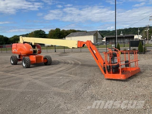 JLG 860SJ Piattaforme a braccio telescopico