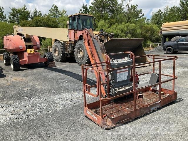 JLG 860SJ Piattaforme a braccio telescopico