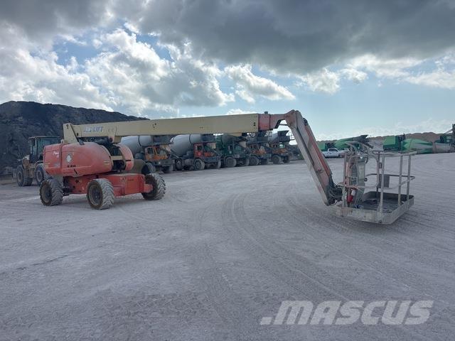 JLG 860SJ Piattaforme a braccio telescopico