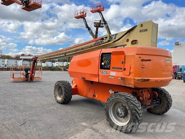 JLG 860SJ Piattaforme a braccio telescopico