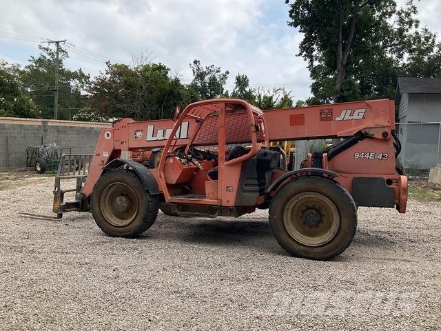 JLG 944E-42 Sollevatori telescopici