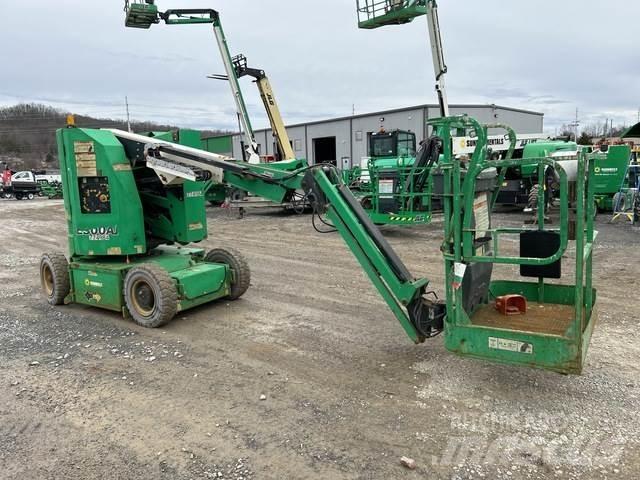 JLG E300AJ Piattaforme a braccio articolato