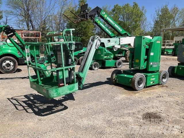 JLG E300AJ Piattaforme a braccio articolato