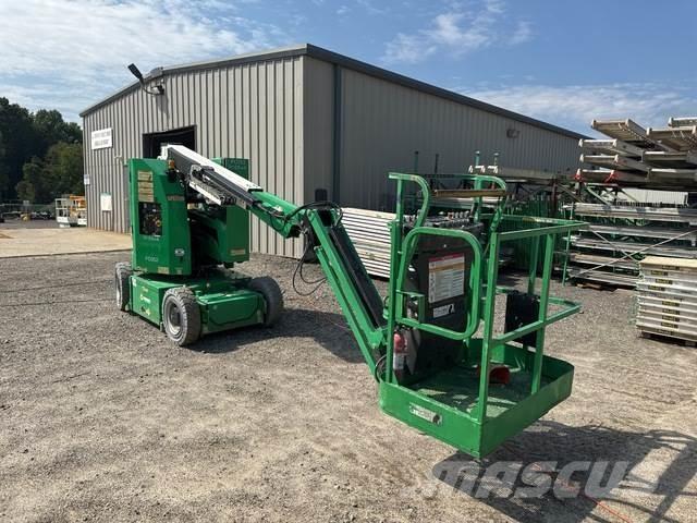 JLG E300AJ Piattaforme a braccio articolato
