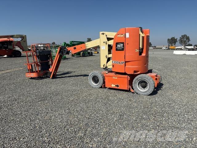 JLG E300AJP Piattaforme a braccio articolato